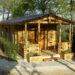 Case in legno artigianali: la perfetta dependance in giardino